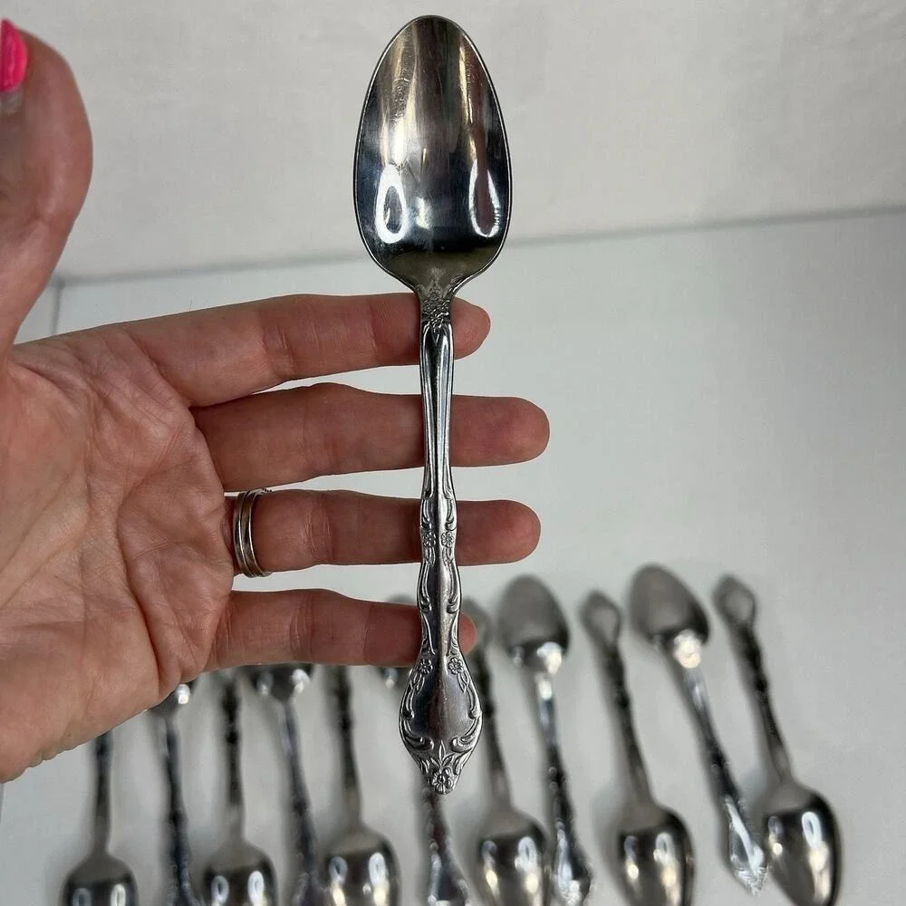 Michael Lloyd Lot Of‎ 12 Teaspoons Stainless Flatware Stainless Replacement